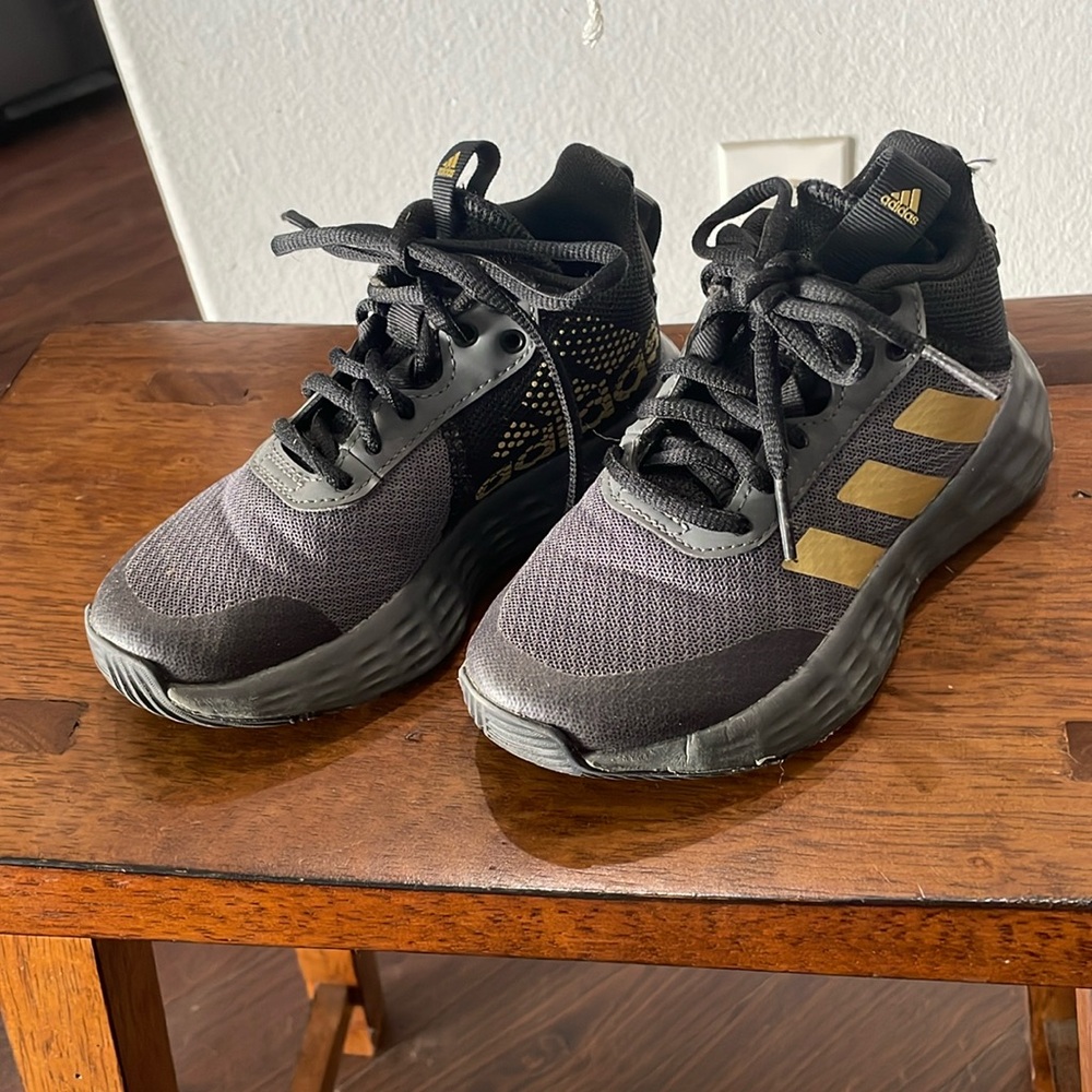 Adidas shoes kids
